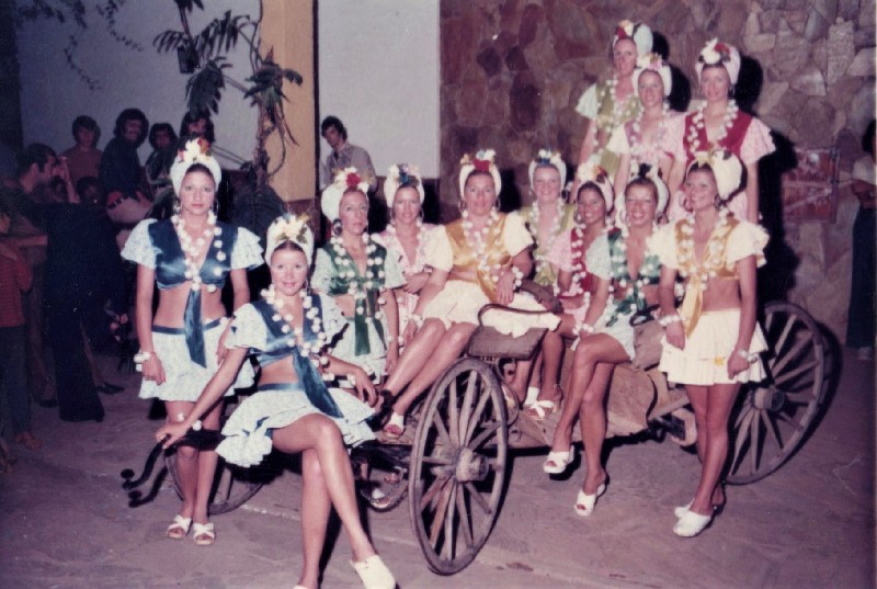 Carnaval várias épocas em Águas de Lindoia